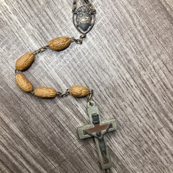 ROMA - Handcrafted 26-Inch Wooden Bead Rosary with Metal Crucifix